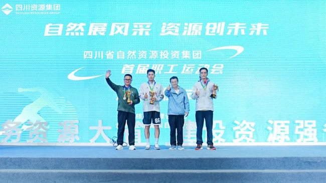 1730077527667025.jpg 2.jpg